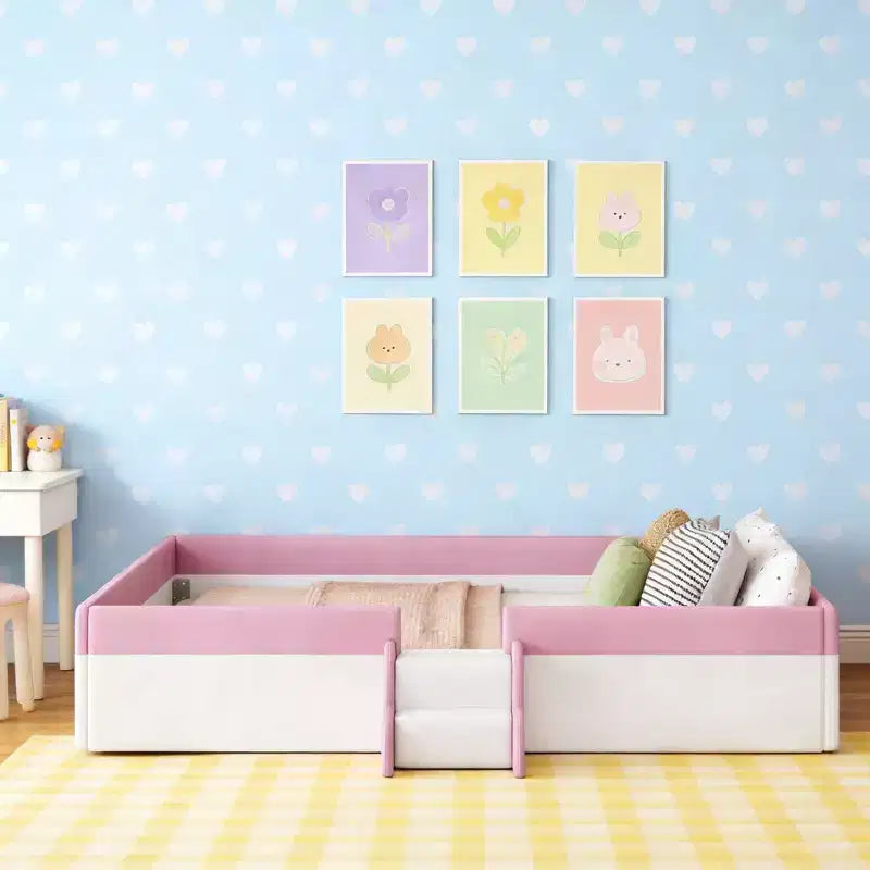 Letto a Pavimento Imbottito Rosa+Bianco con Recinzione e Scale, King, Per Bambini