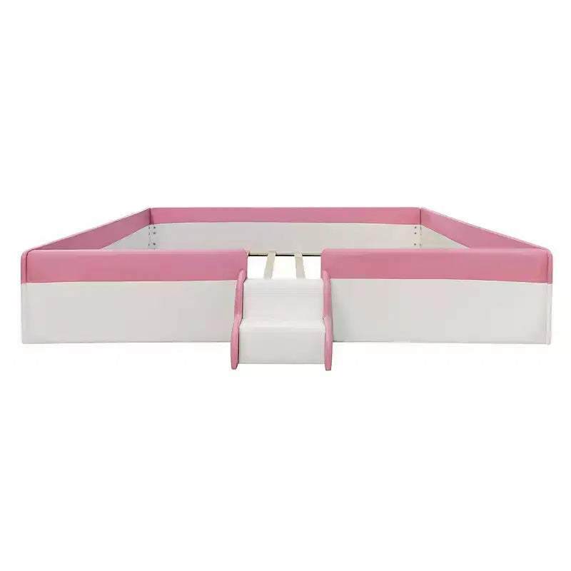 Letto a Pavimento Imbottito Rosa+Bianco con Recinzione e Scale, King, Per Bambini