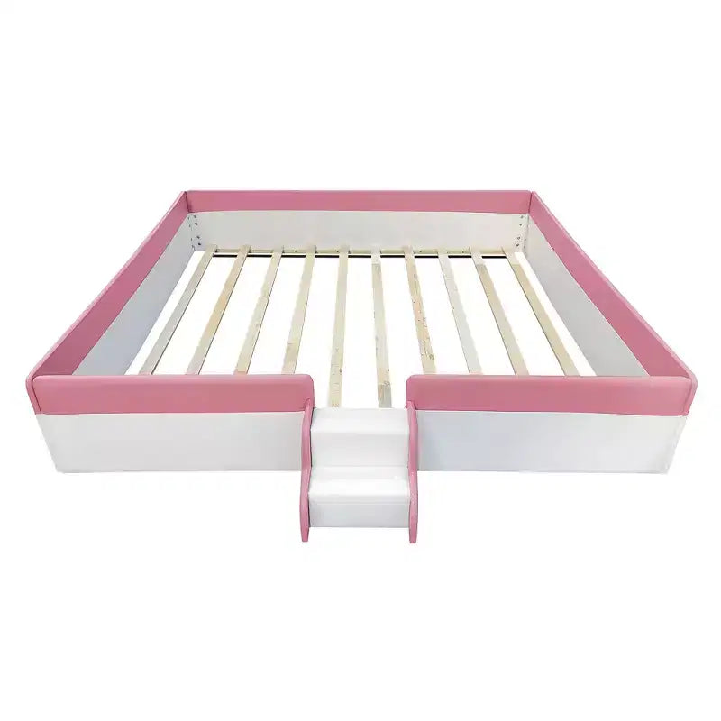 Letto a Pavimento Imbottito Rosa+Bianco con Recinzione e Scale, King, Per Bambini