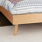 Struttura letto matrimoniale "Queen" imbottita, in legno e tessuto color farina d'avena naturale