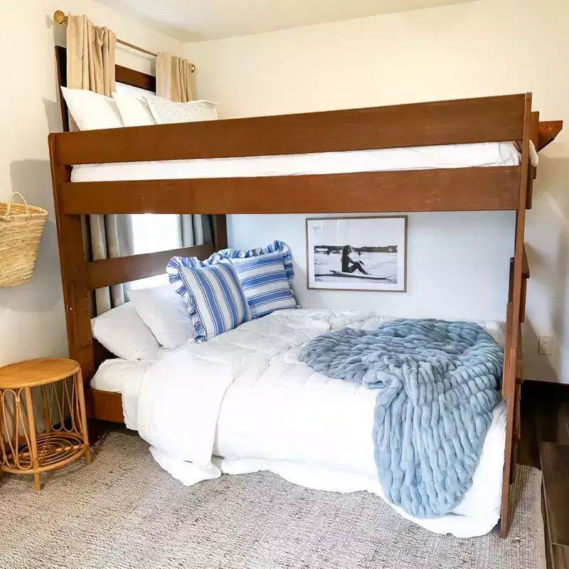 Letto a castello Queen-Over-Queen in legno massiccio, 2 posti letto, nei colori Barnwood Brown / Driftwood / Pecan Dip / White Wash